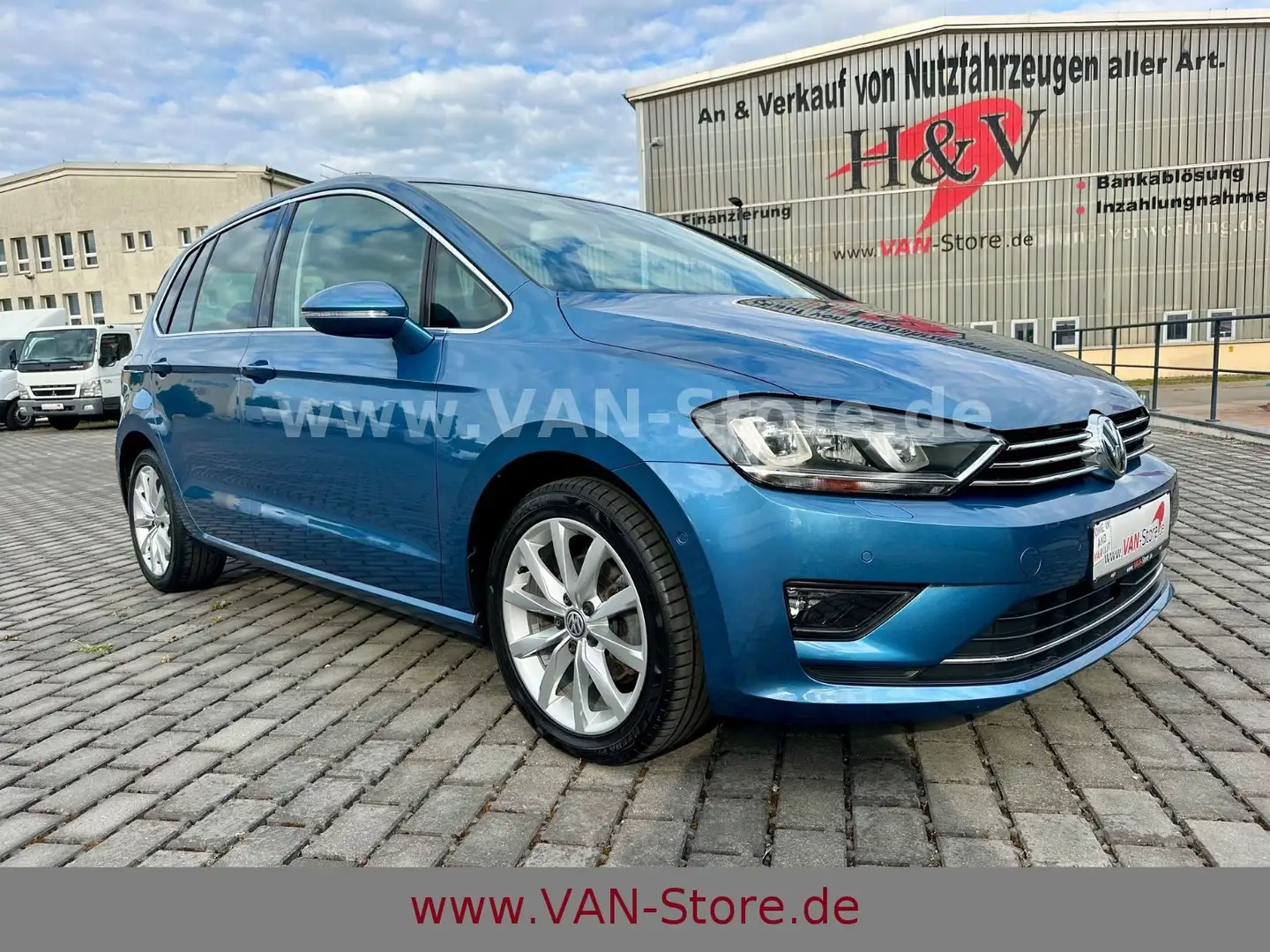 Volkswagen Golf GOLF SPORTSVAN VII HIGHLINE/ERGO/DIST/STDHZG/AHK Blau - 2