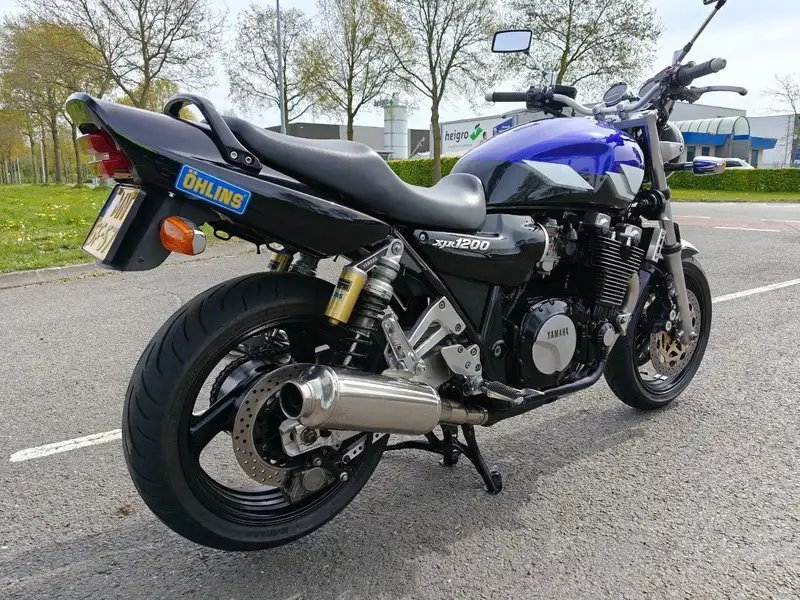 Yamaha XJR 1200 - foto 3