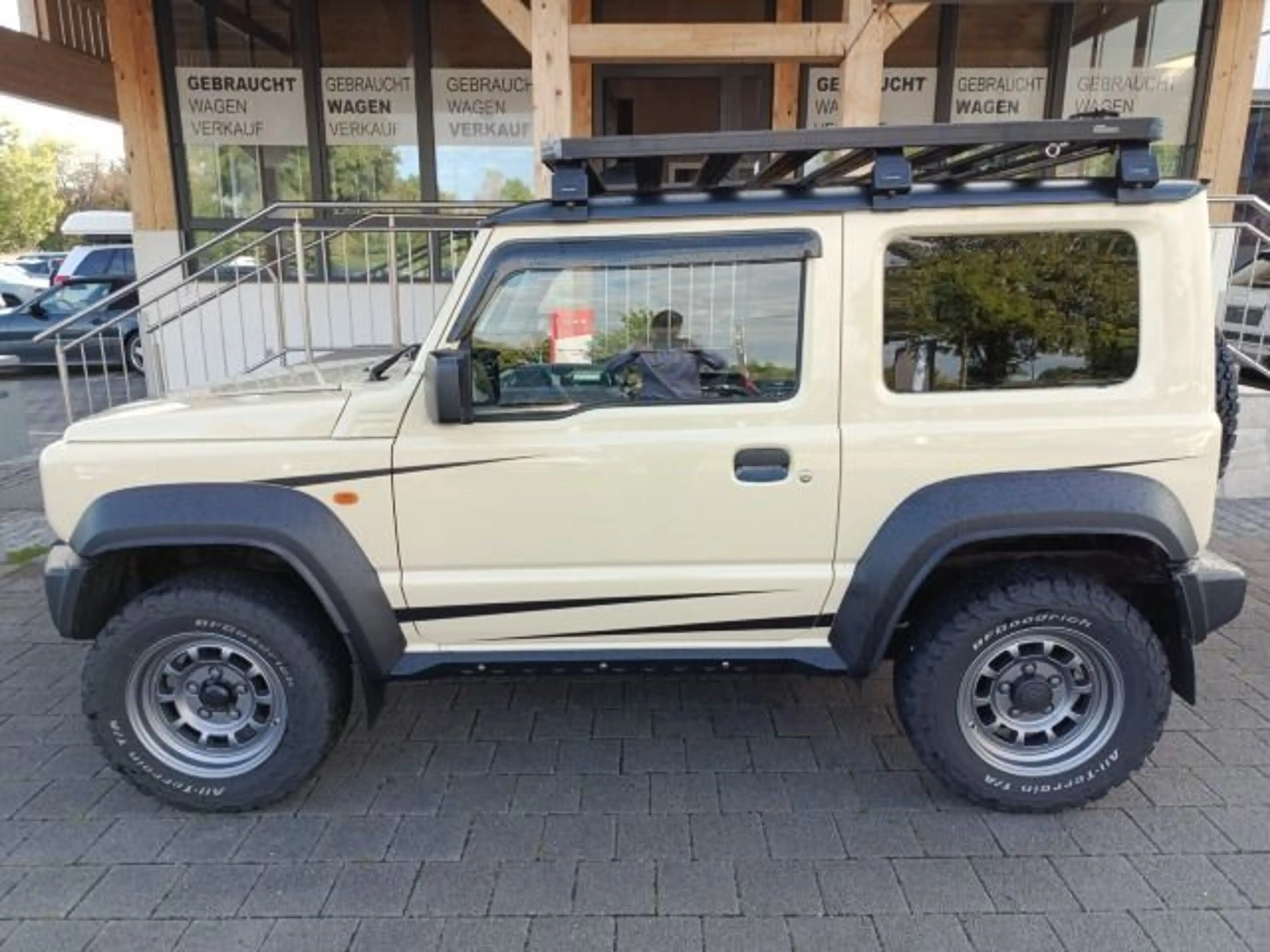 Suzuki Jimny 1.5 M/T Comfort NFZ — photo 11