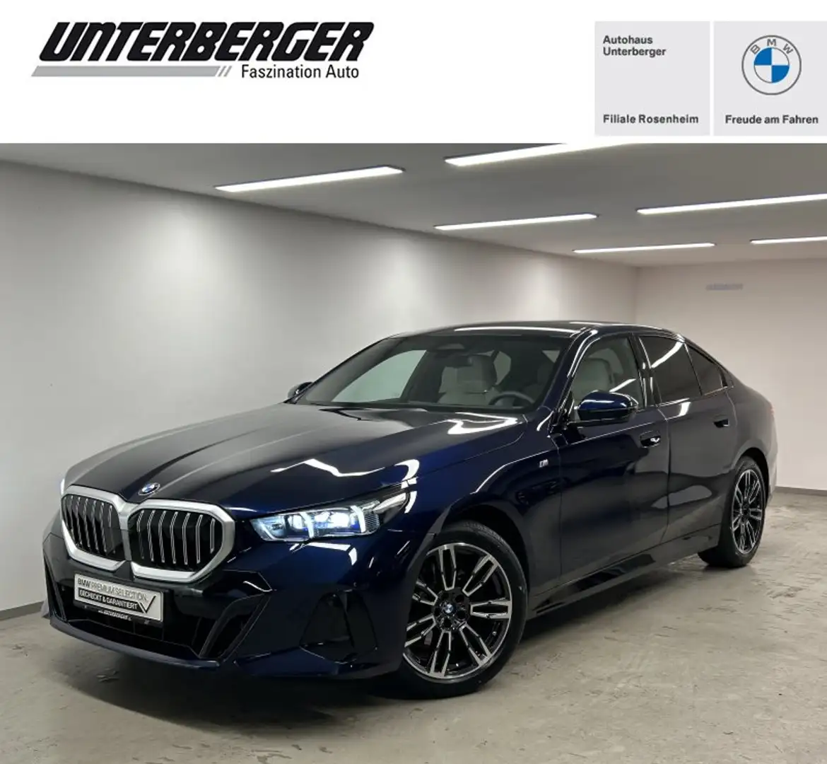 BMW 520 d xDrive Limousine M Sportpaket DA. Plus PA. Plus Blau - 1