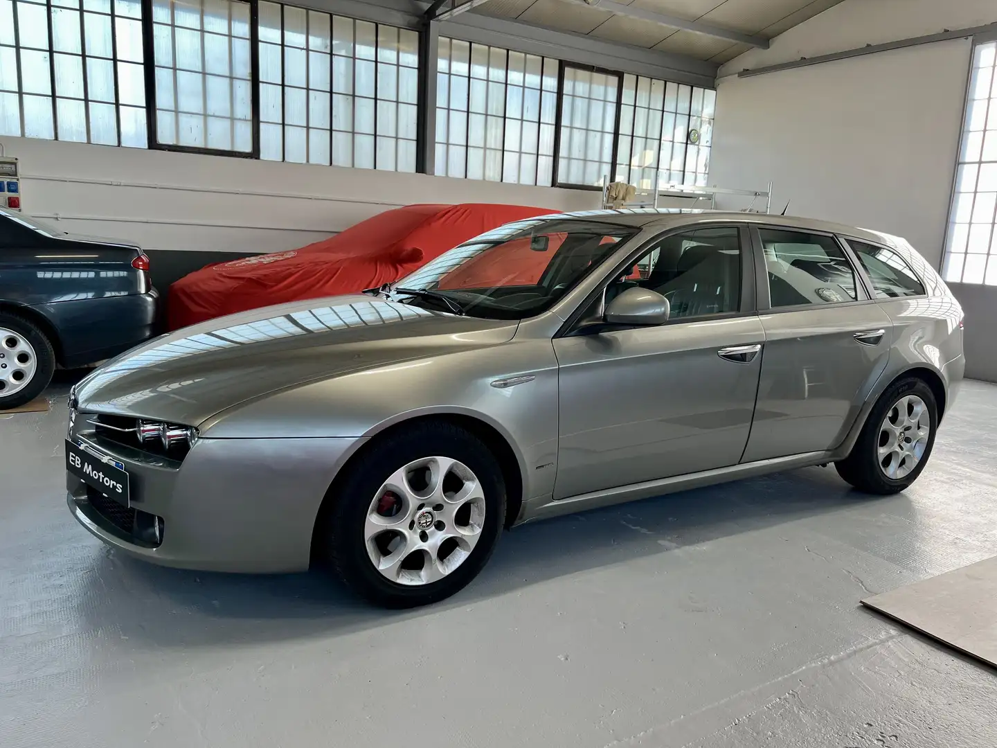 Alfa Romeo 159 159 Sportwagon 2.2 JTS Distinctive 185cv Grigio - 2