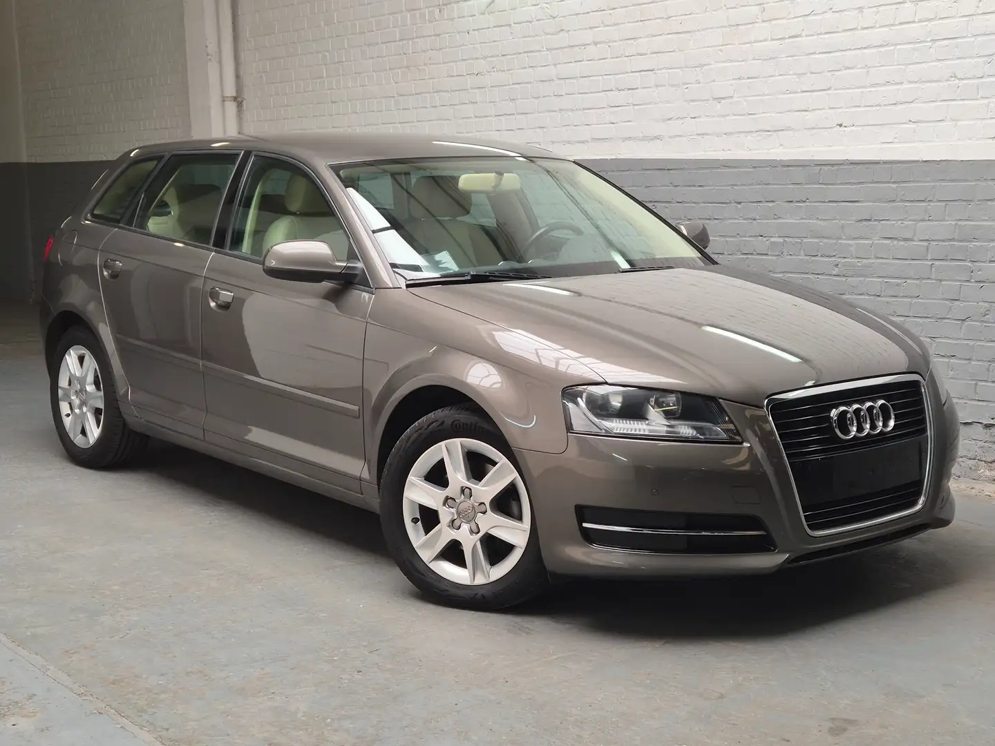 Audi A3 1.4 TFSI - Cuir - Superbe état - Garantie Beige - 1