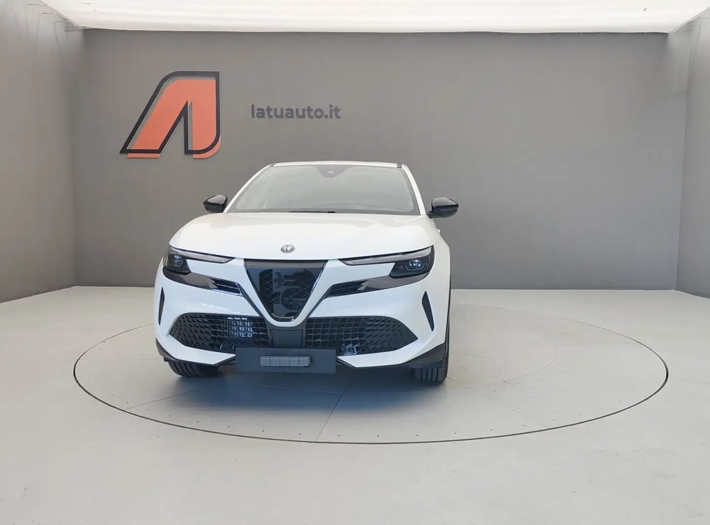 Alfa Romeo Junior JUNIOR 1.2 145CV HYBRID EDCT6 SPECIALE Grau - 2