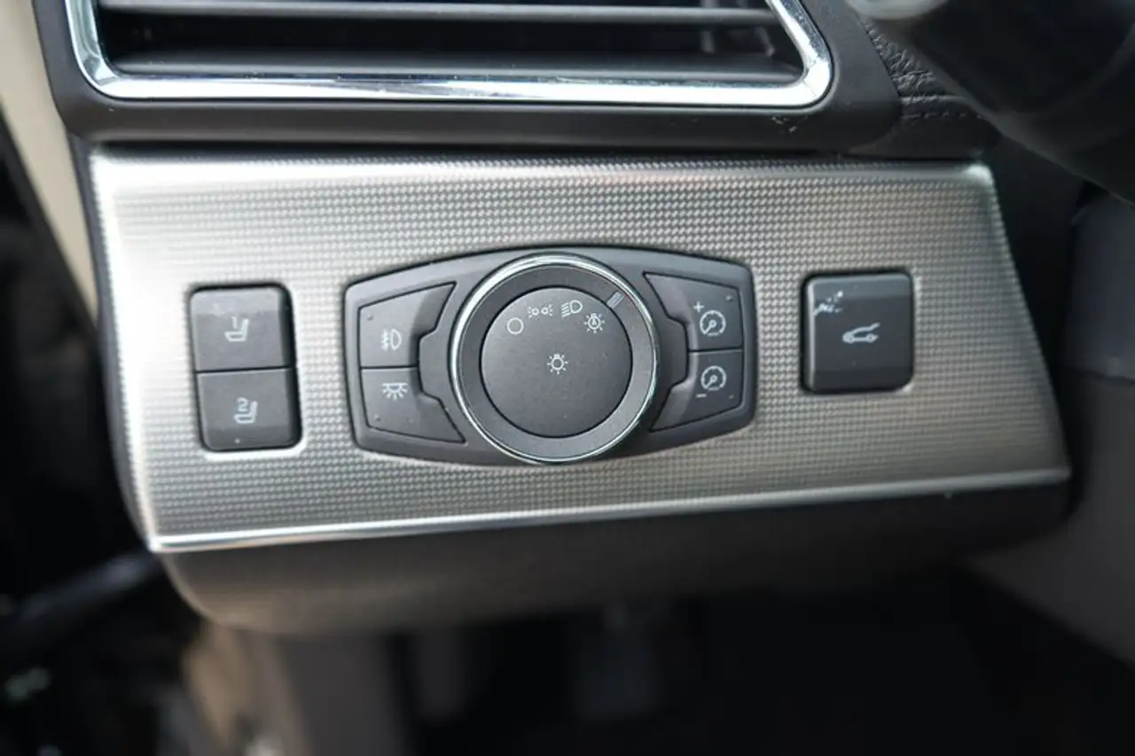 Lincoln MKX снимка Lincoln MKX