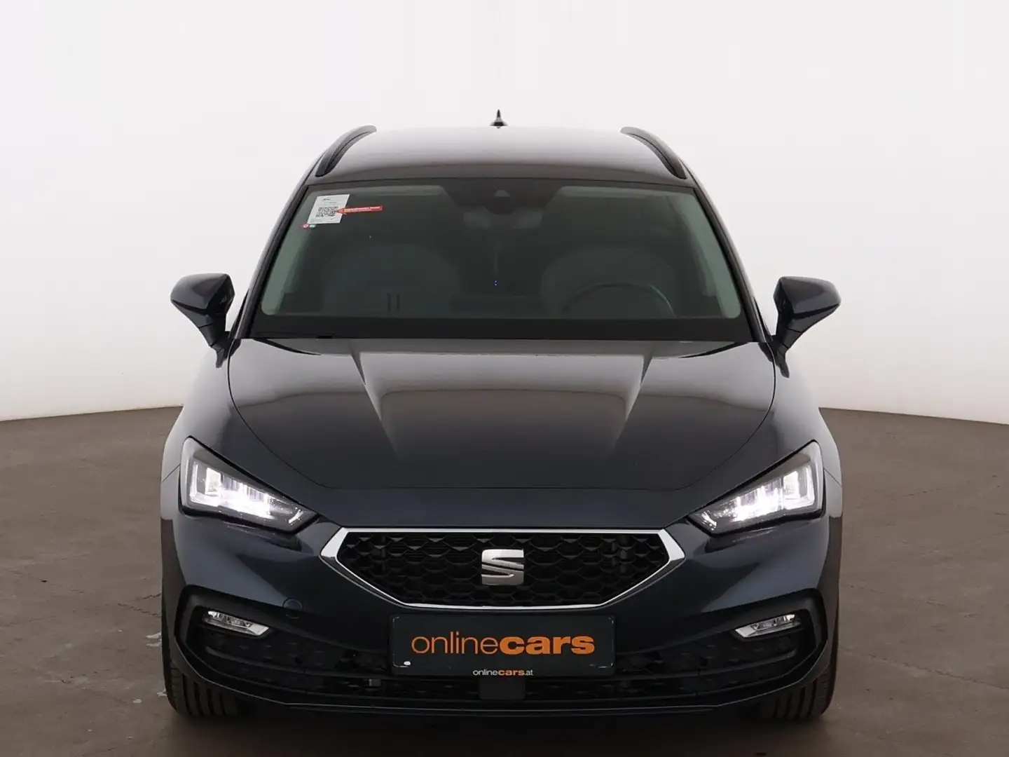 SEAT Leon ST 2.0 TDI Style Aut LED RADAR NAVI SITZHZG Grau - 2