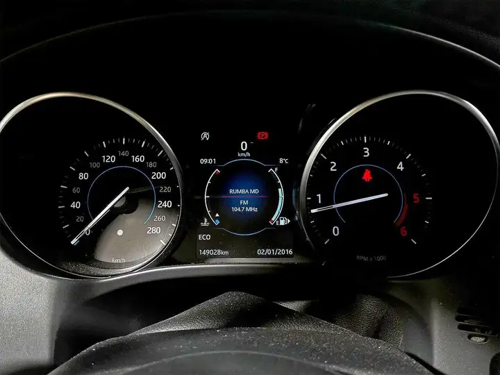 Jaguar F-Pace 2018, foto 14