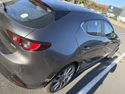 Mazda Mazda3 e-SKYACTIV-G 2.0 M HYBRID DRIVE SELECTION