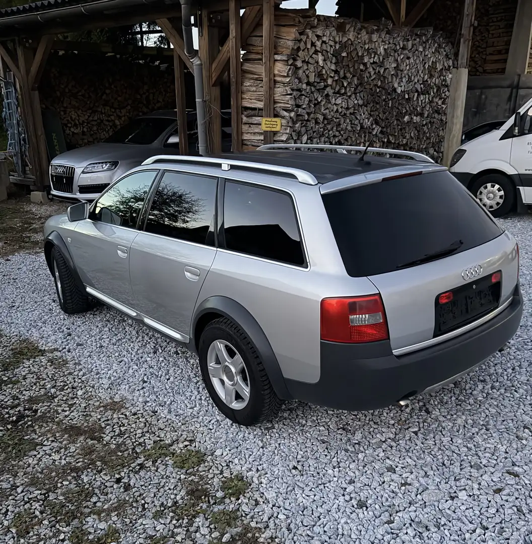 Audi A6 allroad quattro tiptronic 2,5 TDI Silber - 2