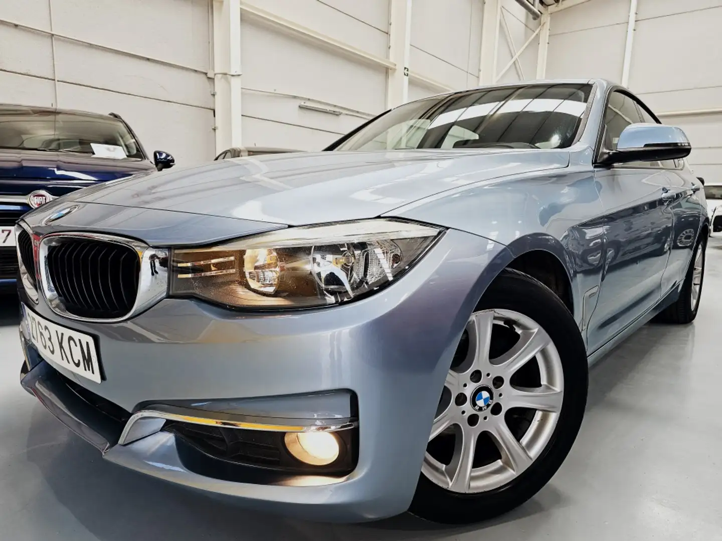 BMW 318 318dA Gran Turismo Sport Azul - 1