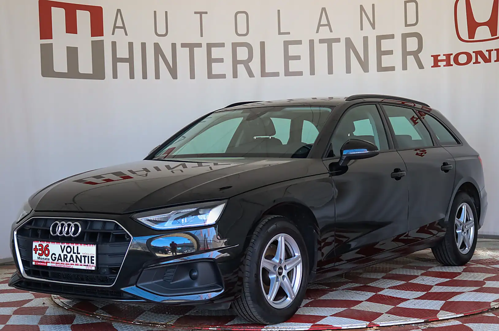 Audi A4 Avant 35 TDI S-tronic / NAVI / PDC / LED Schwarz - 1