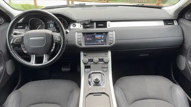 Land Rover Range Rover Evoque view 11