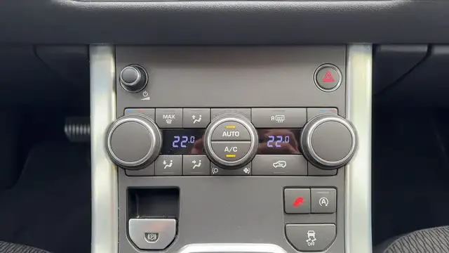 Land Rover Range Rover Evoque view 13