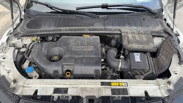 Land Rover Range Rover Evoque view 15