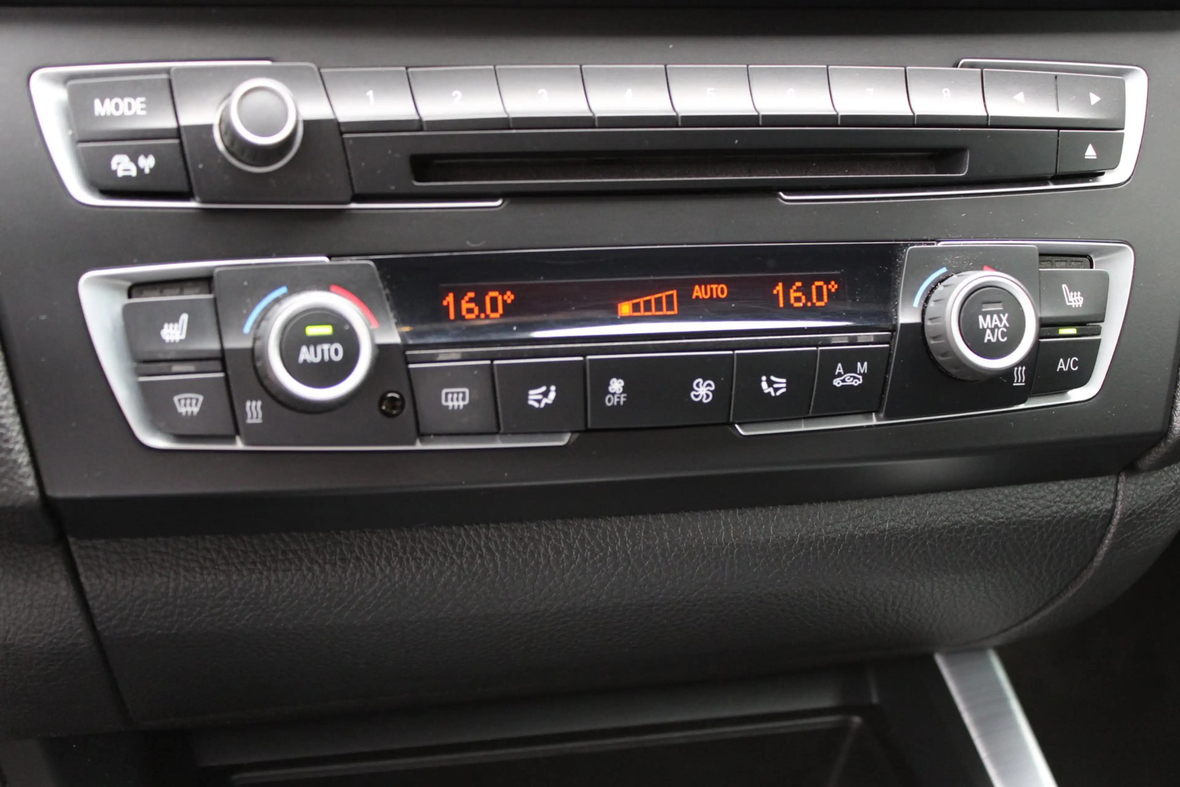 BMW 135 1-serie M135i xDrive High Executive — photo 8