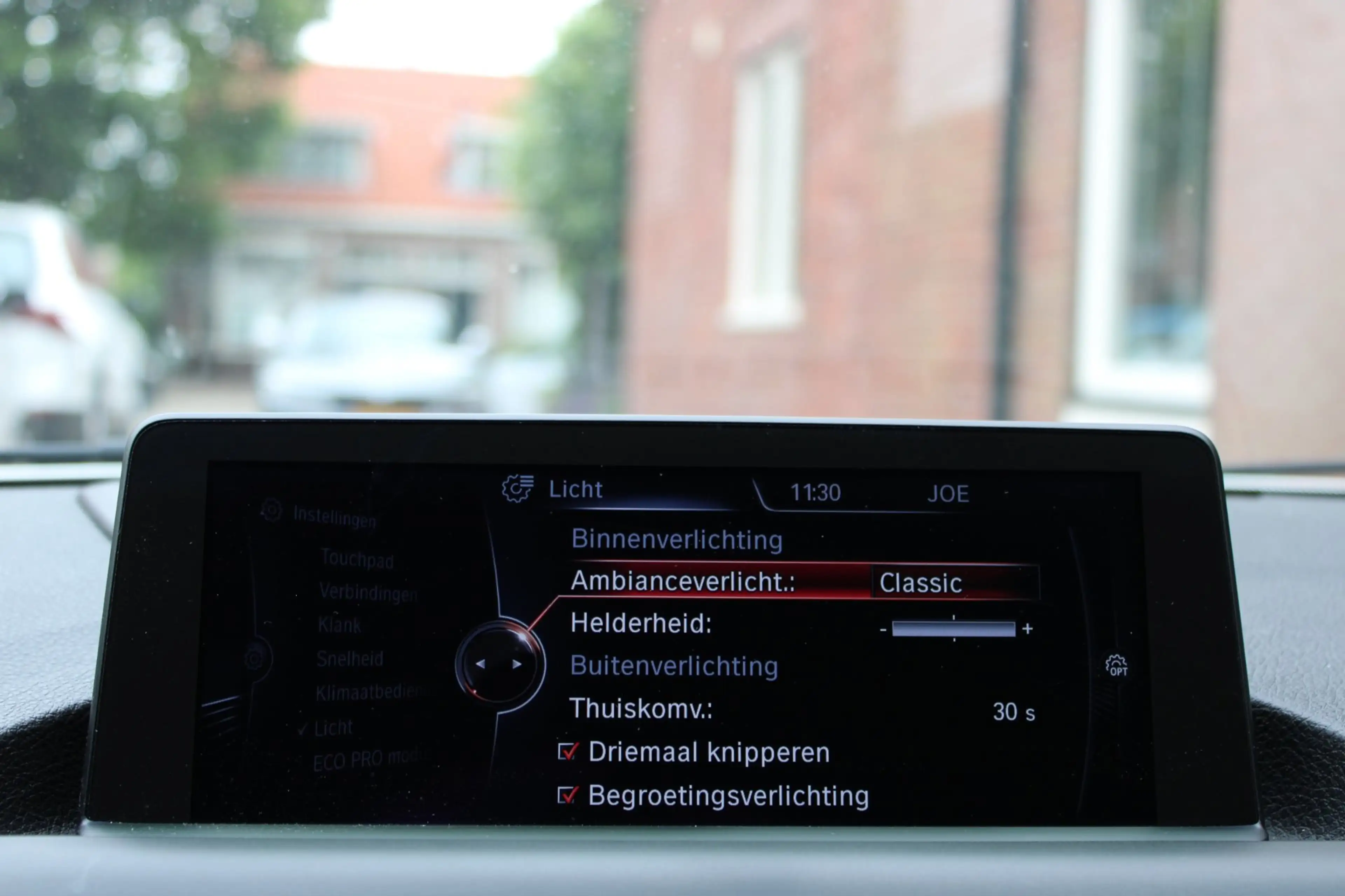 BMW 135 1-serie M135i xDrive High Executive — photo 17