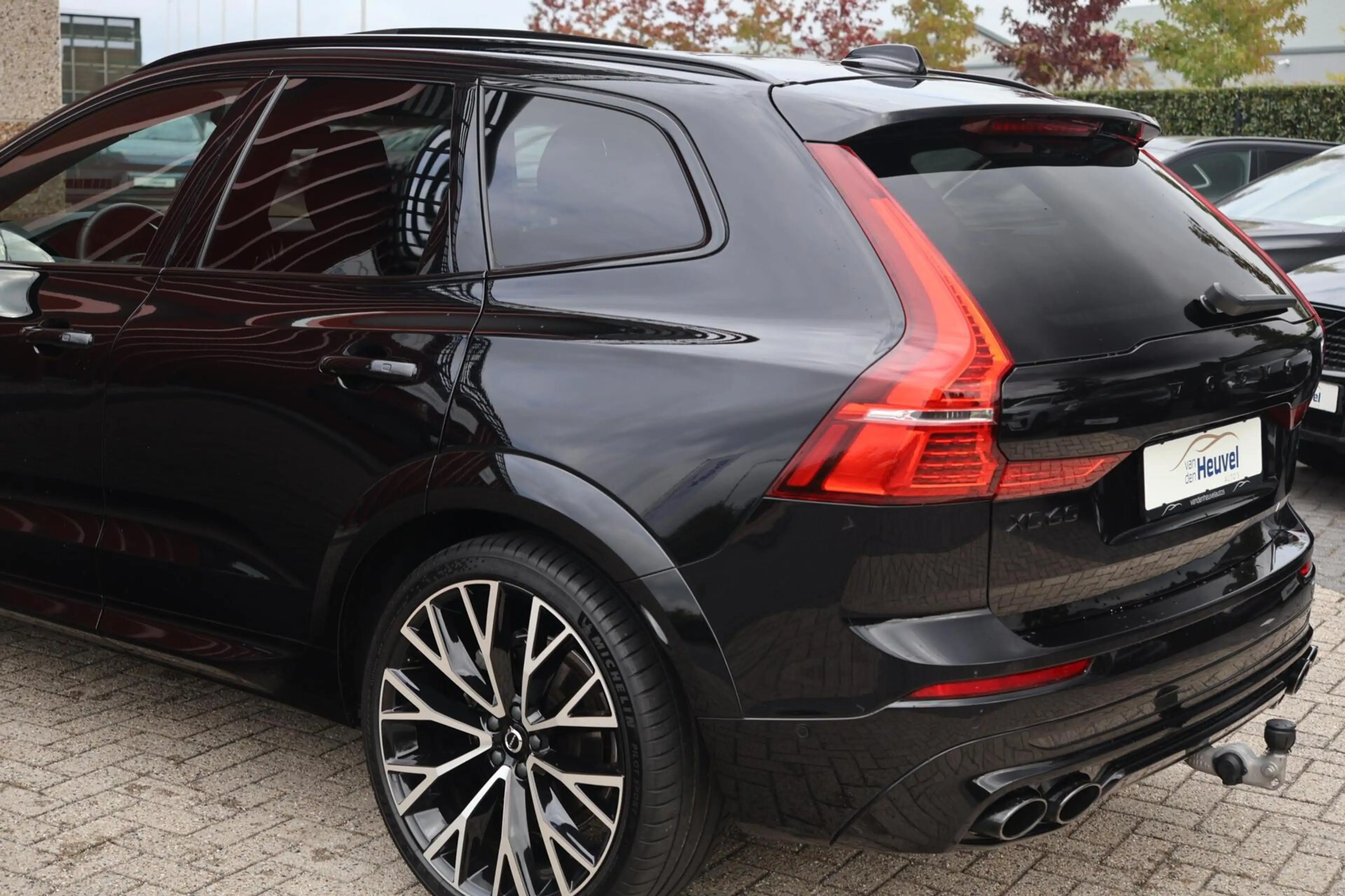 Volvo XC60 T8 Recharge AWD HEICO Black Edition | Stoelverwarm — photo 12