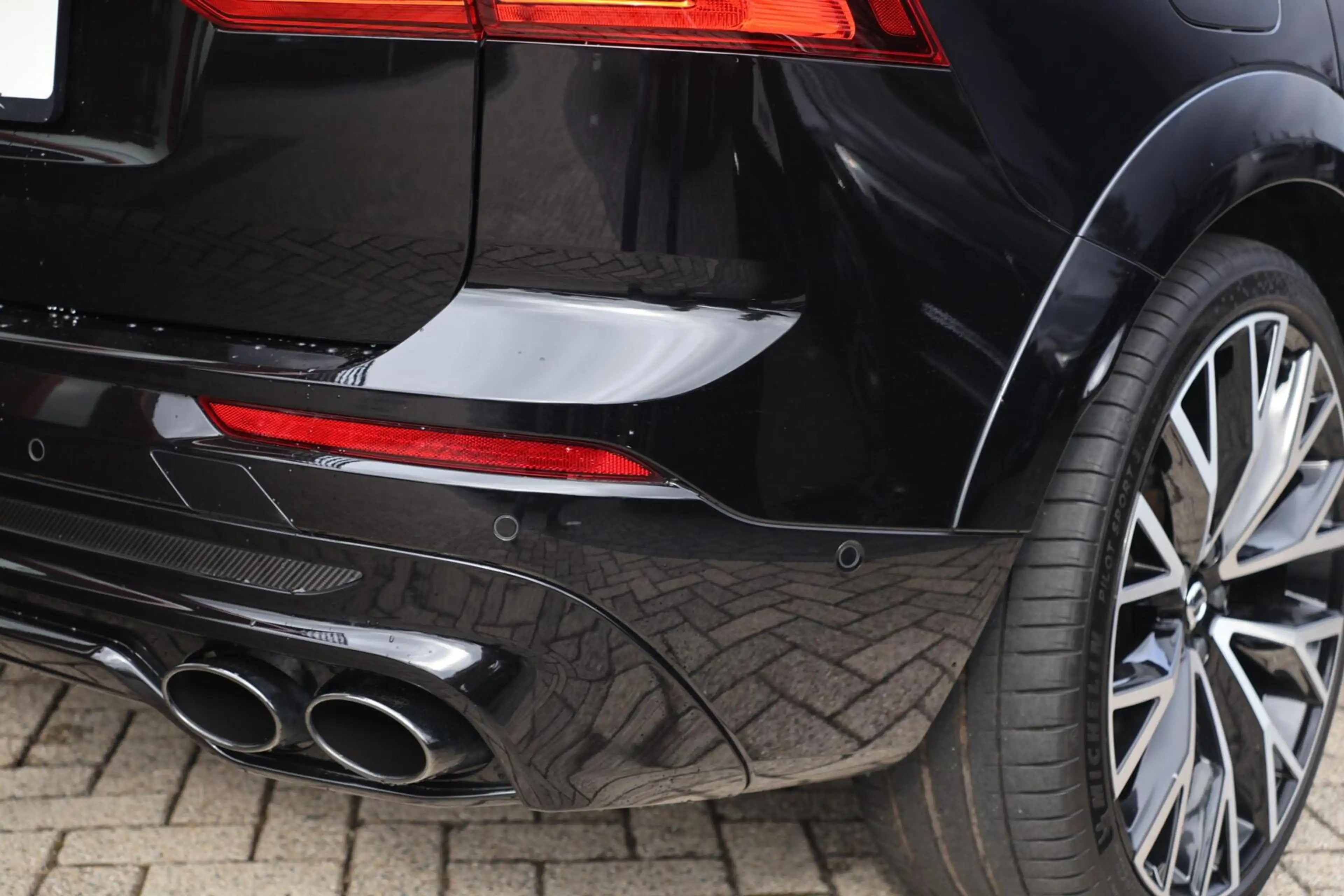 Volvo XC60 T8 Recharge AWD HEICO Black Edition | Stoelverwarm — photo 13