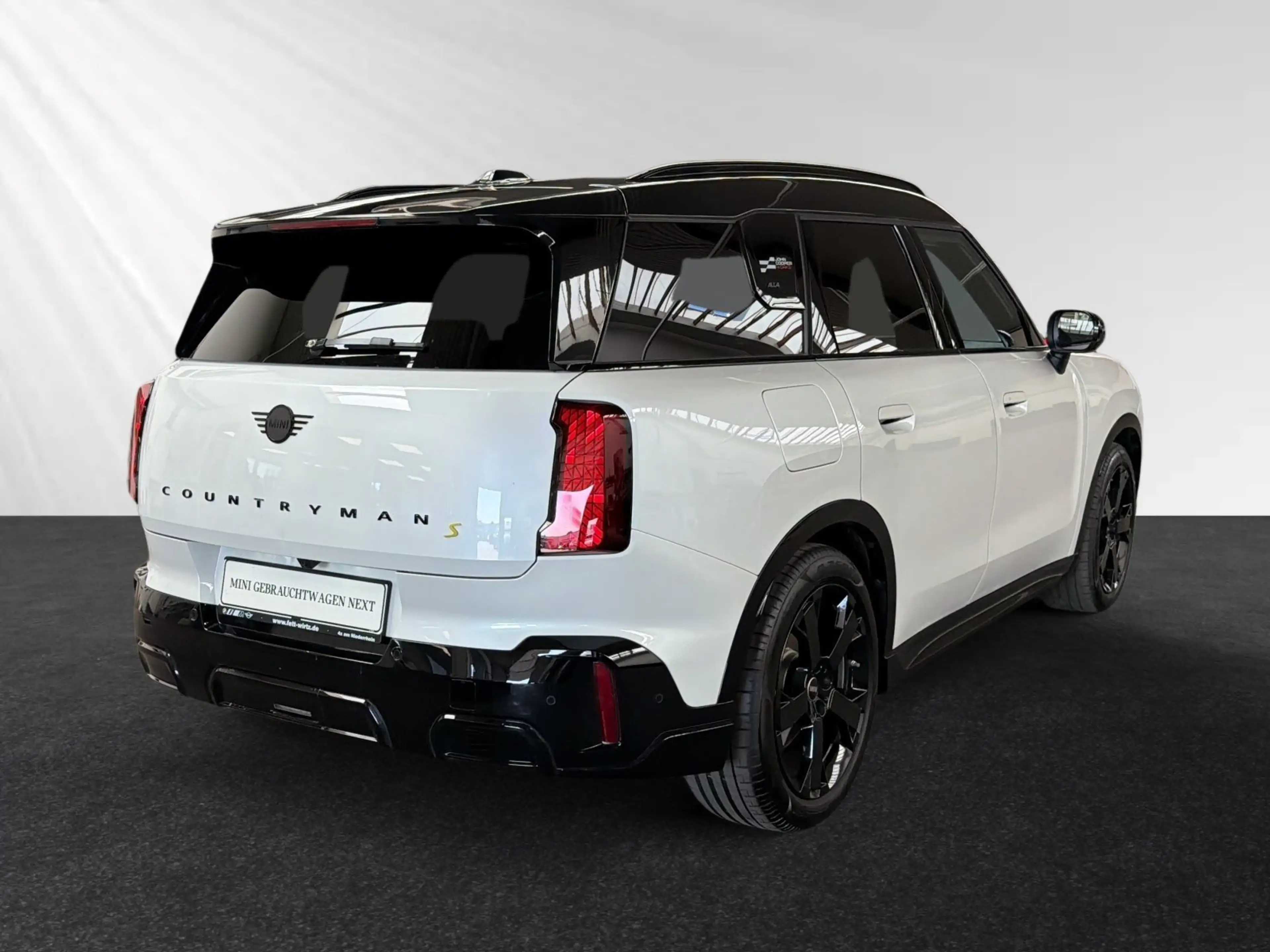 MINI Cooper SE Countryman Countryman SE ALL4 JCW Trim|AHK|Panorama|Head-Up — photo 3