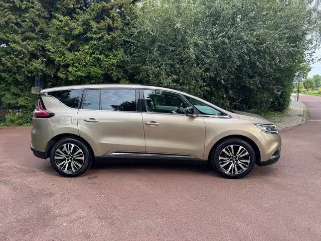 Renault Espace view 4