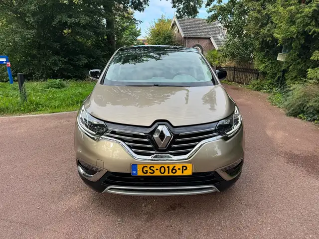 Renault Espace view 2