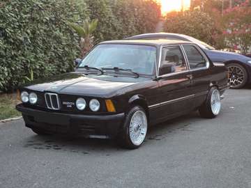 BMW E21 320i Coupe