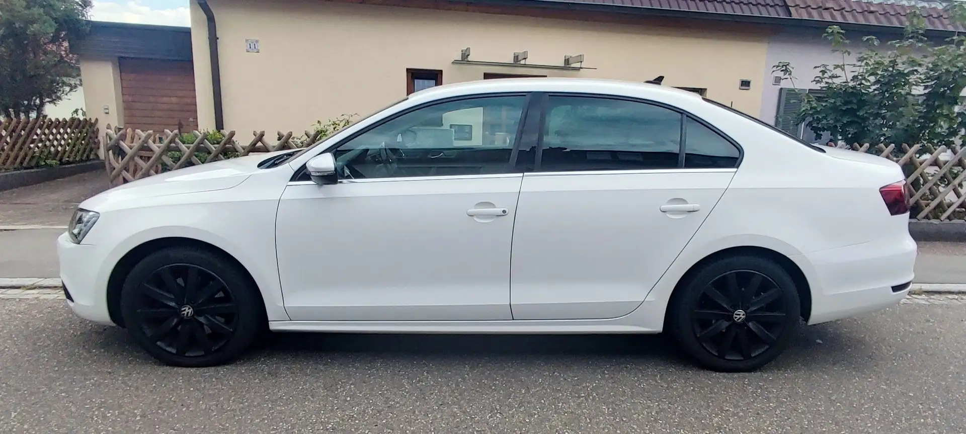 Volkswagen Jetta 1.4 TSI DSG Highline Leder Navi Standheizung Weiß - 2