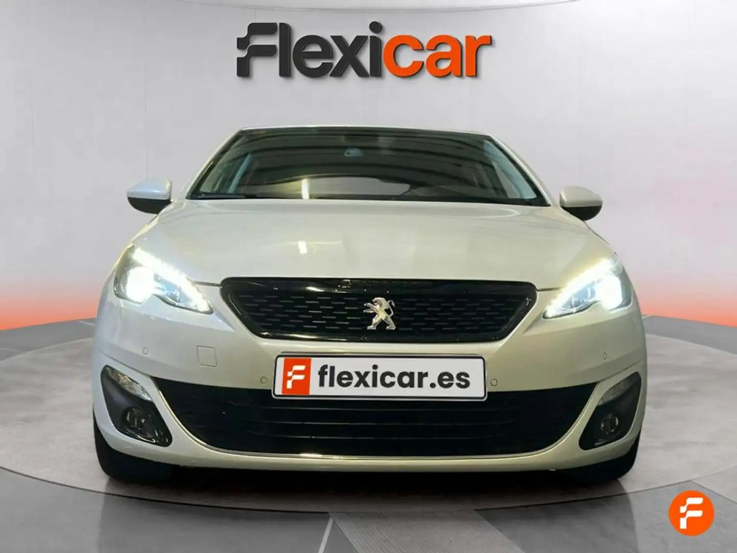 Peugeot 308 1.2 PureTech S&S GT Line 130 Wit - 2