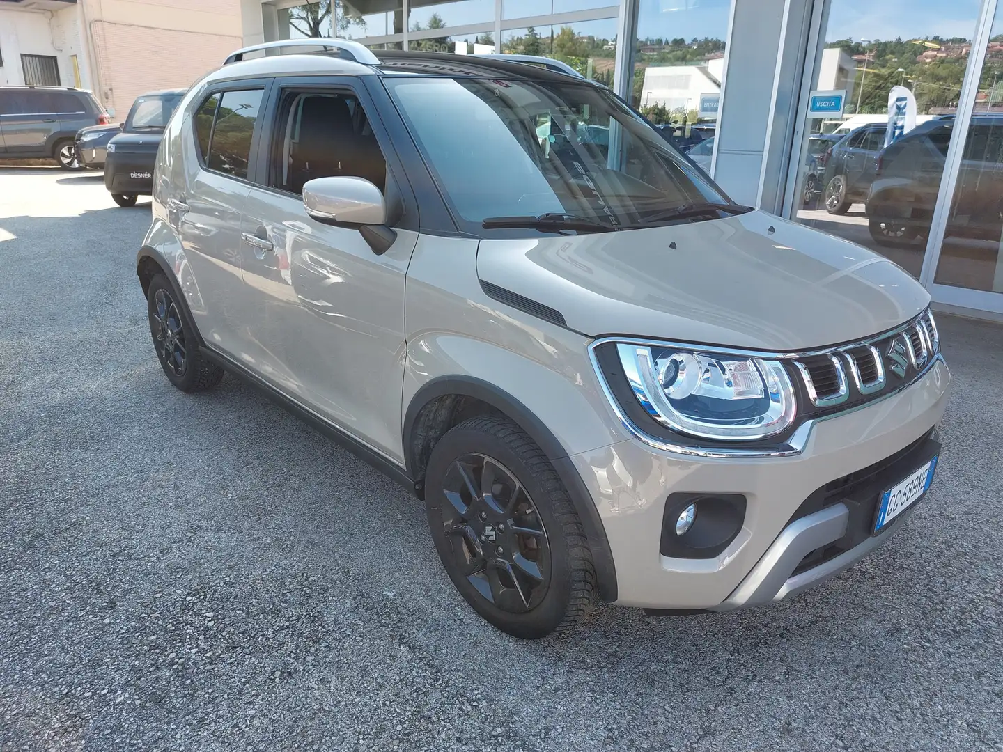 Suzuki Ignis Ignis 1.2 HYBRID Top 4wd Allgrip Beige - 2