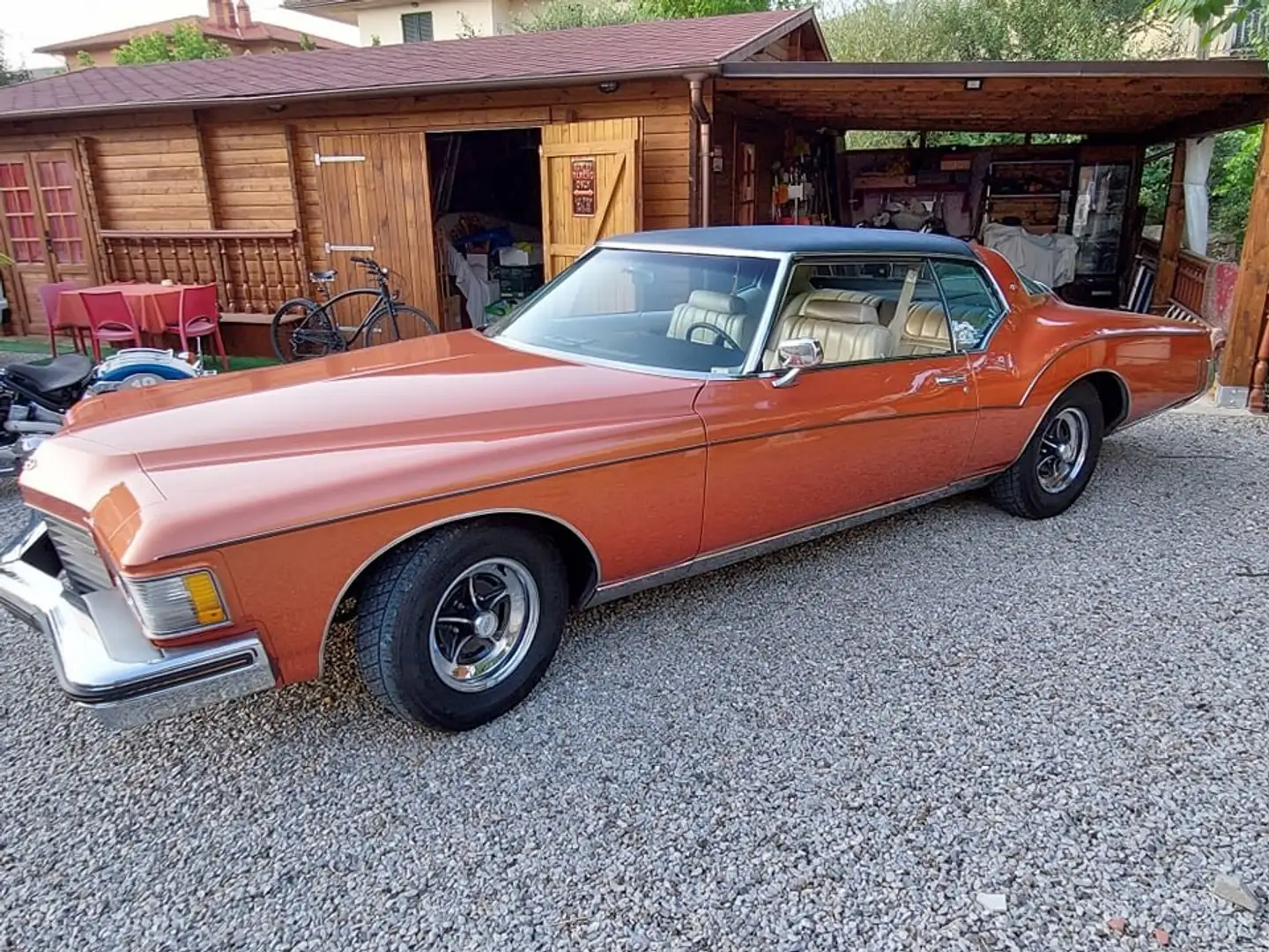 Buick Riviera gs stage 1 "boat-tail" (classic american car) Bronze - 1