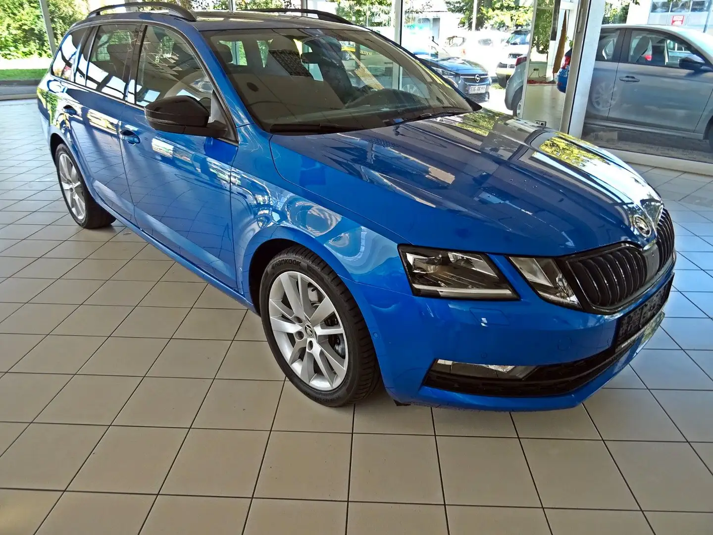 Skoda Octavia Combi Style DSG Blau - 1