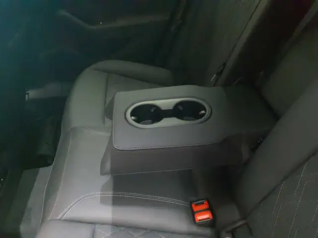 Audi A5 view 9