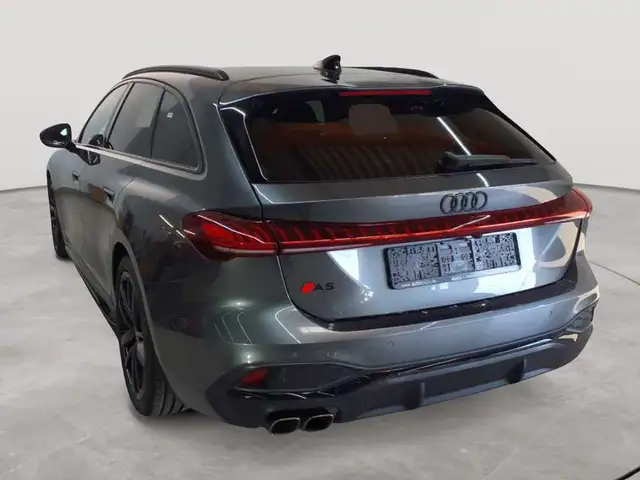 Audi A5 view 2