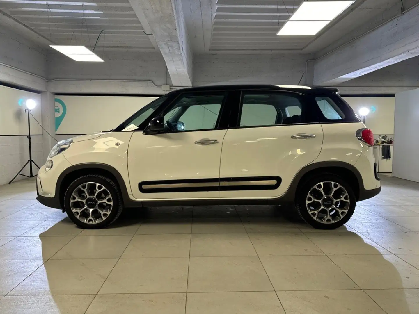 Fiat 500L 1.3 MultiJet Dualogic Trekking 95cv S/S Blanc - 2