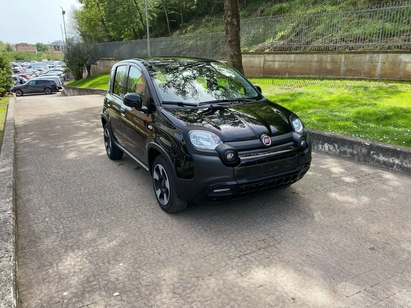 Fiat Panda cross 1.0 70cv hybrid city cross Schwarz - 2