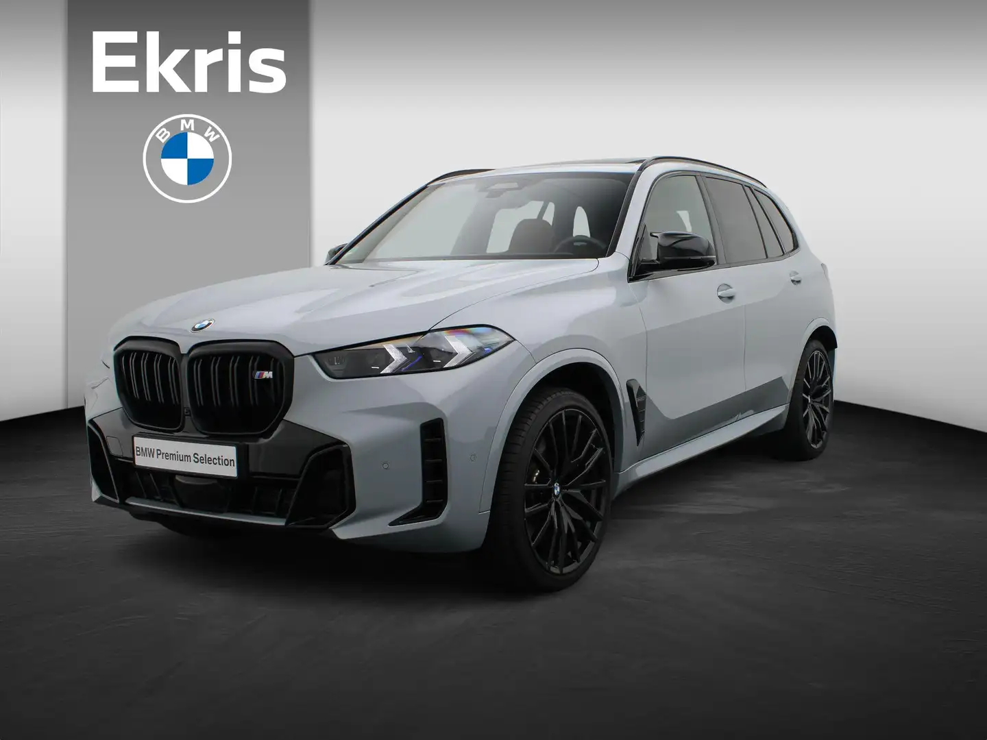 BMW X5 M60i xDrive M Sportpakket Pro | Travel Pack | Inno Grijs - 1