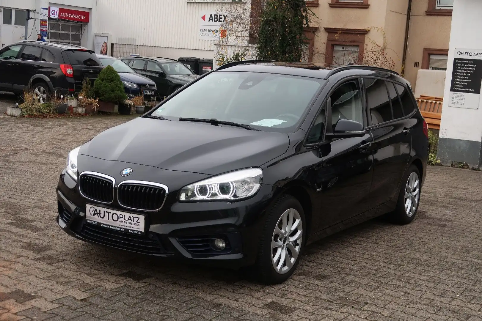 BMW 218 Sport Line *AUTOMATIK *KAMERA Schwarz - 2