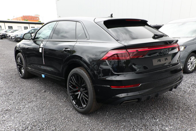 Audi Q8 S line 2xS AssistenzP+ 22Z Laser Pano HUD Klim4... — photo 4