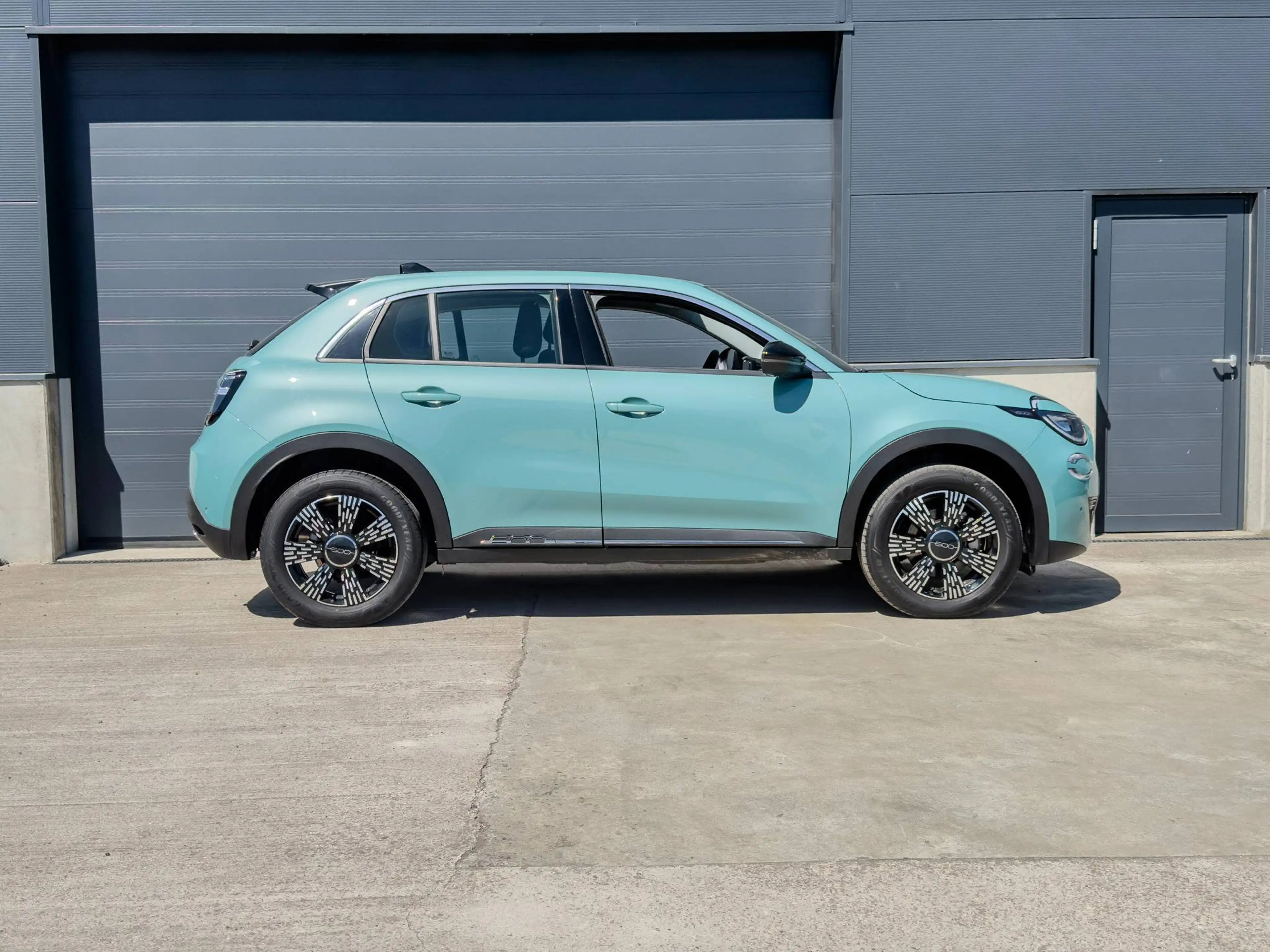 Fiat 600 1.2 Hybrid 2025 – Automatisch / Camera / 7″ Full Digital Instrumentenpaneel / Carplay / 110 pk — photo 3