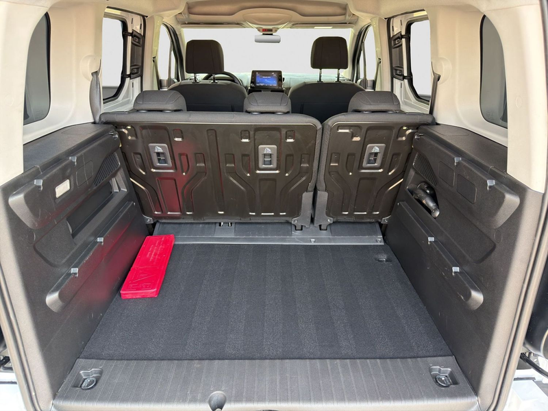 Toyota Proace L1 Combi Navi Sitzheizung Bluetooth PDC v+h — photo 14