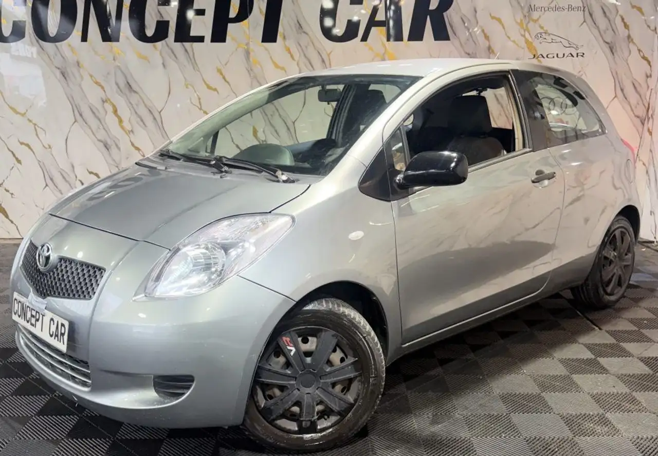 Toyota Yaris Yaris — photo 3