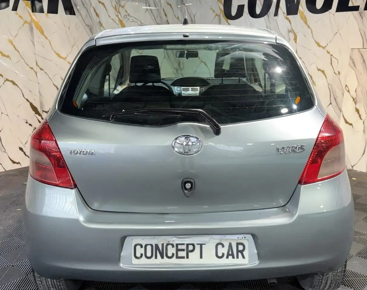 Toyota Yaris Yaris — photo 6