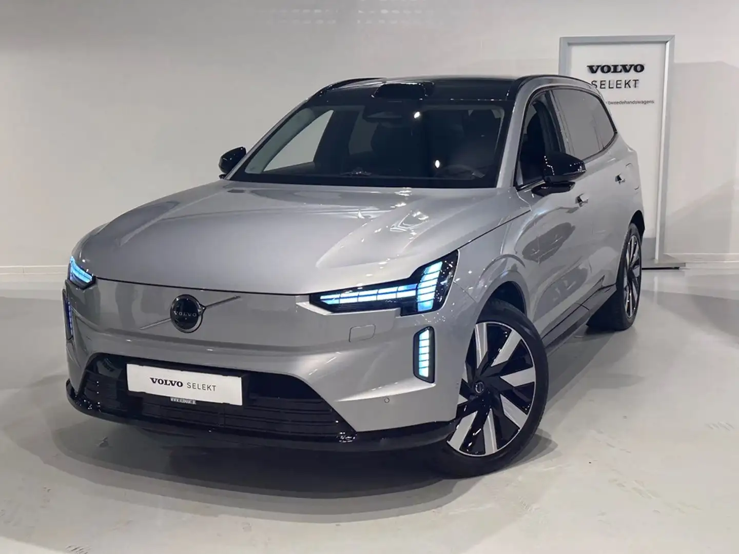 Volvo EX90 Recharge Twin Ultra + LUCHTVERING + B&W ++ SOLD ++ Сірий - 1