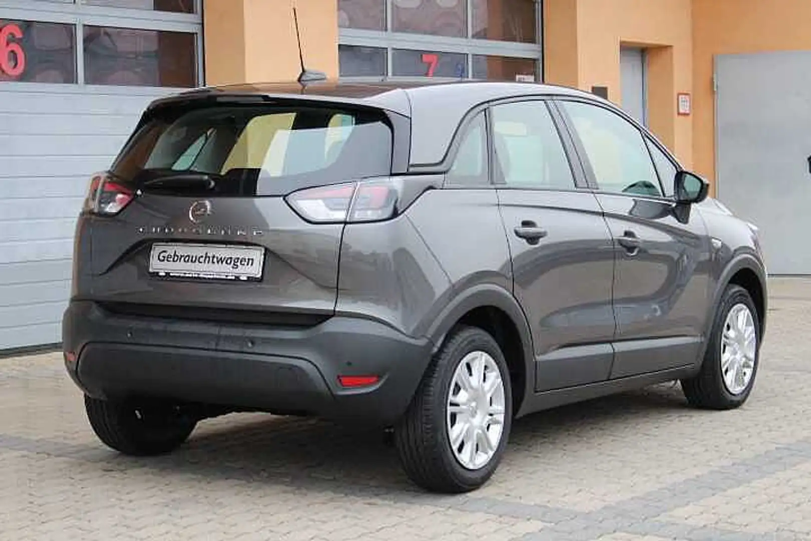 Opel Crossland X 1.2 Grau - 2