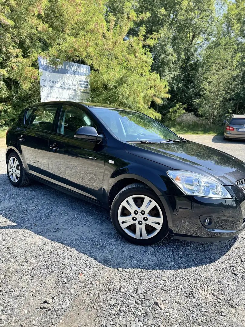 Kia Ceed / cee'd 1.4i EX Zwart - 2