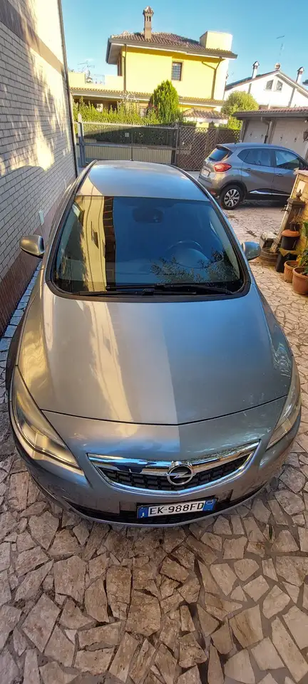 Opel Astra Sports Tourer 1.4 Cosmo 100cv — photo 1 of 15