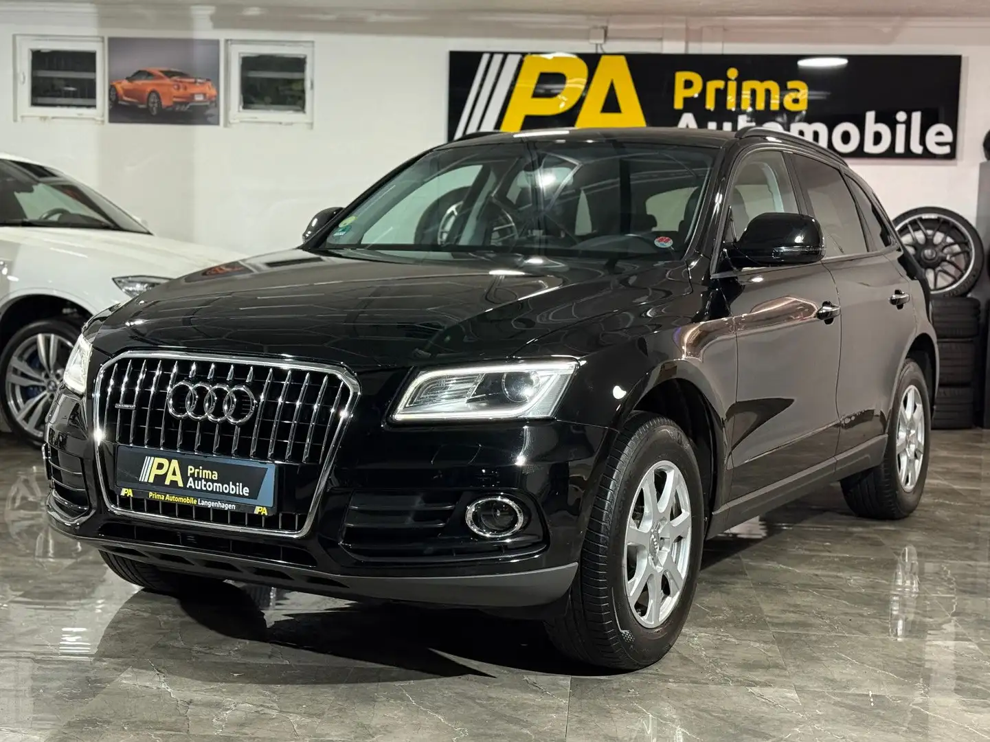 Audi Q5 2.0 TDI quattro / 2. Hand Automatik Xenon Schwarz - 1