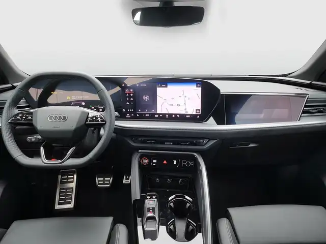 Audi Q5 view 9