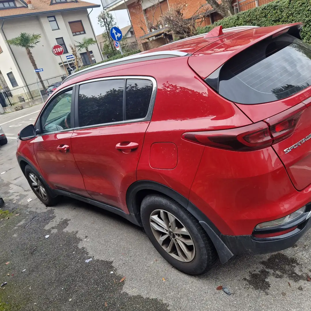 Kia Sportage 1.6 GDI 2WD Business Class Rosso - 1