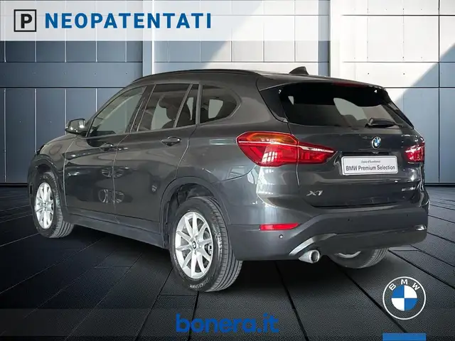 BMW X1 view 8