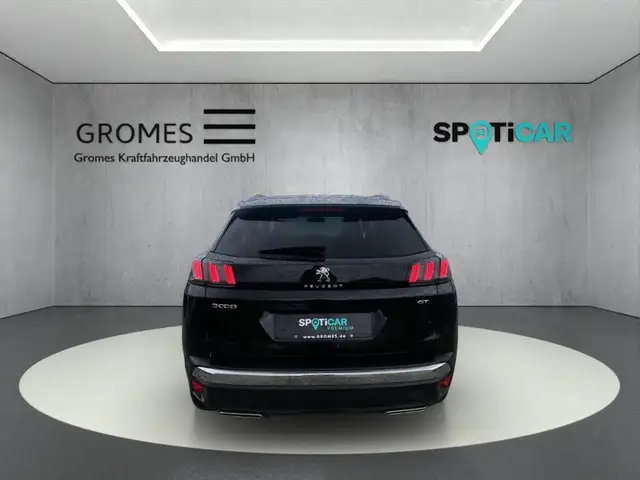 Peugeot 3008 view 4